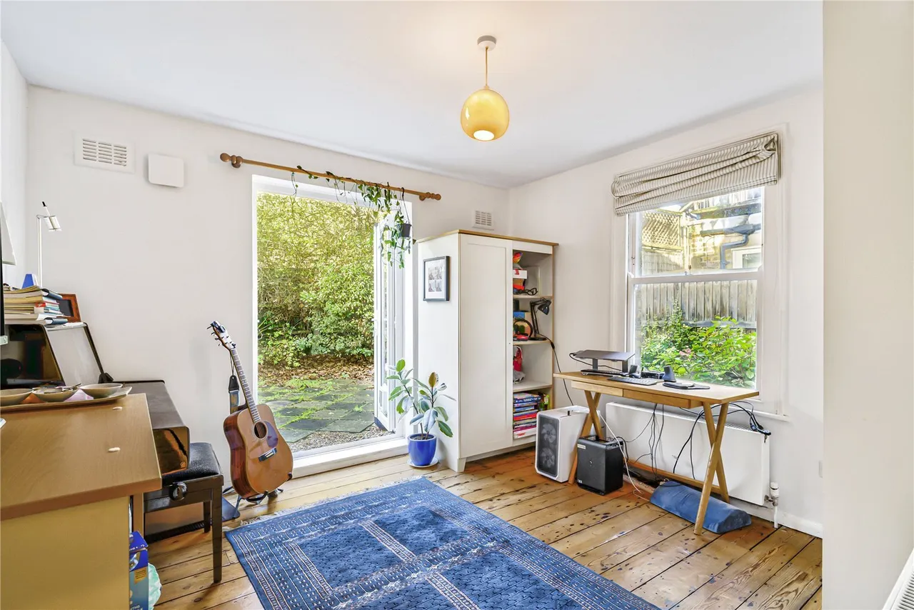 Glenelg Road, London, SW2, photo 10