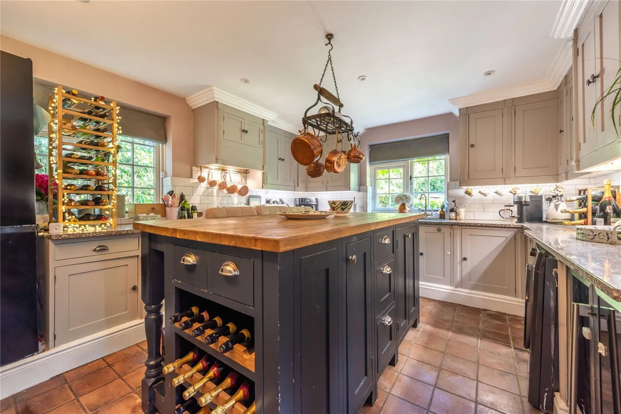Standon Lane, Ockley, RH5, photo 3