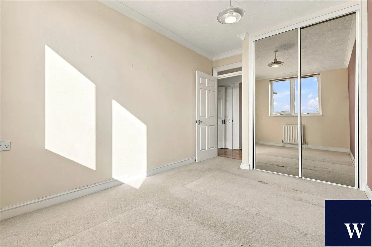 Hamilton Square, Finchley, N12, photo 15