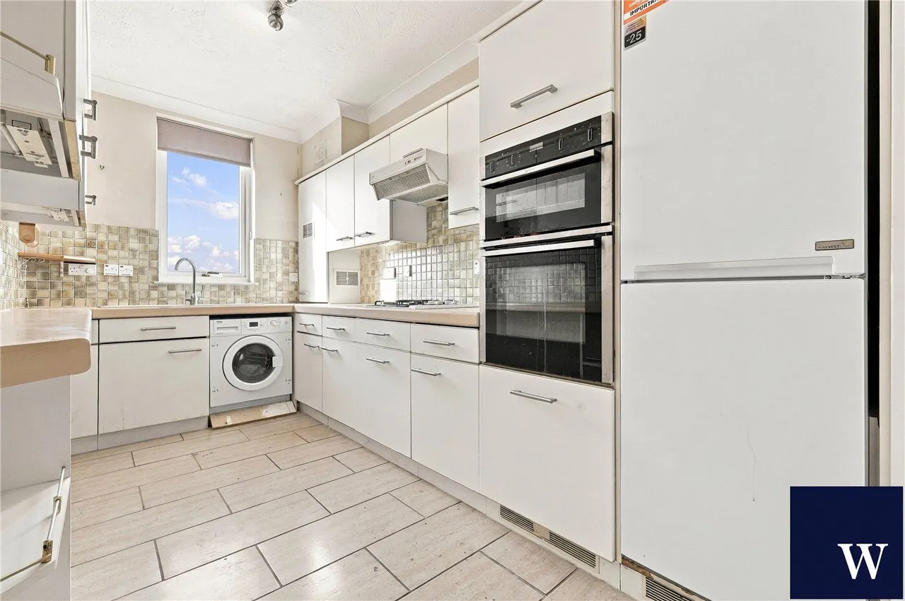 Hamilton Square, Finchley, N12, photo 4