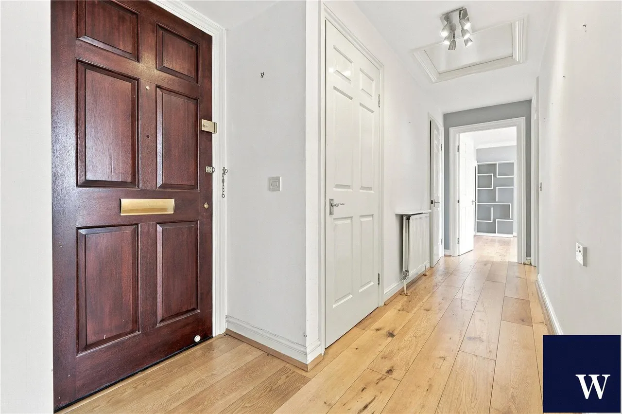 Hamilton Square, Finchley, N12, photo 2