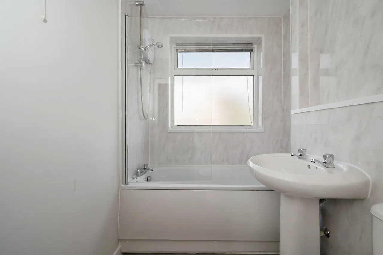 Brook Valley, Southampton, SO16, photo 15