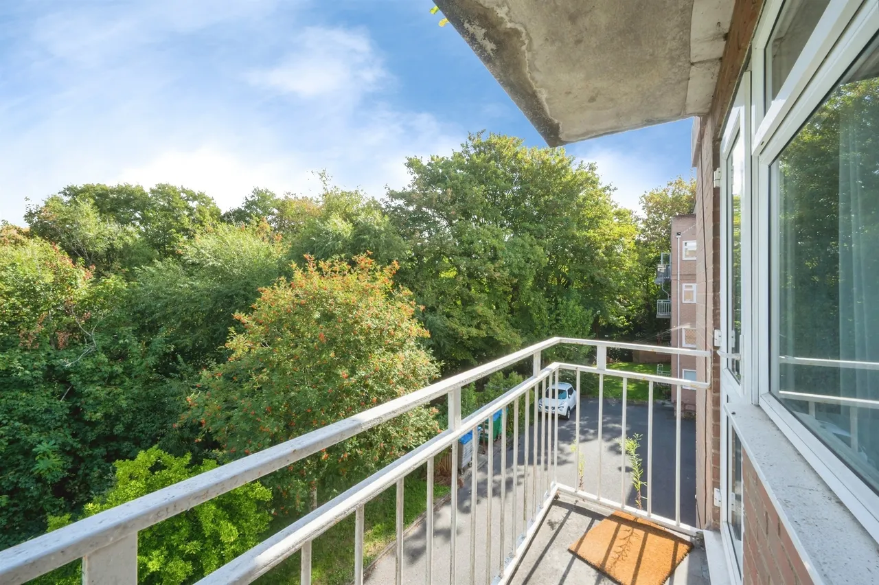 Brook Valley, Southampton, SO16, photo 19