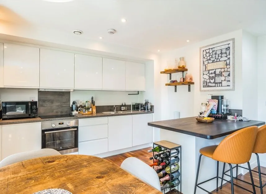 Enterprise Way, Wandsworth, SW18, photo 2