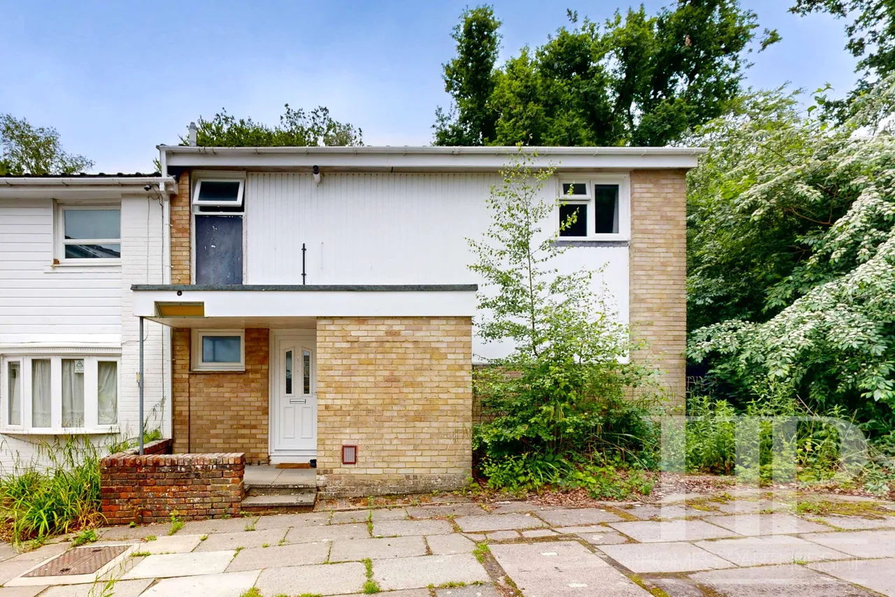 3 bed house to rent, Lindgren Walk, Crawley, RH11