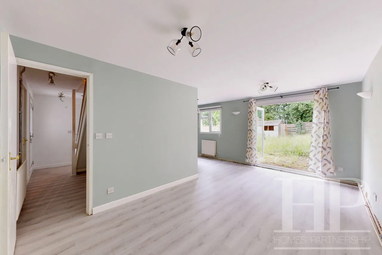 Lindgren Walk, Crawley, RH11, photo 4