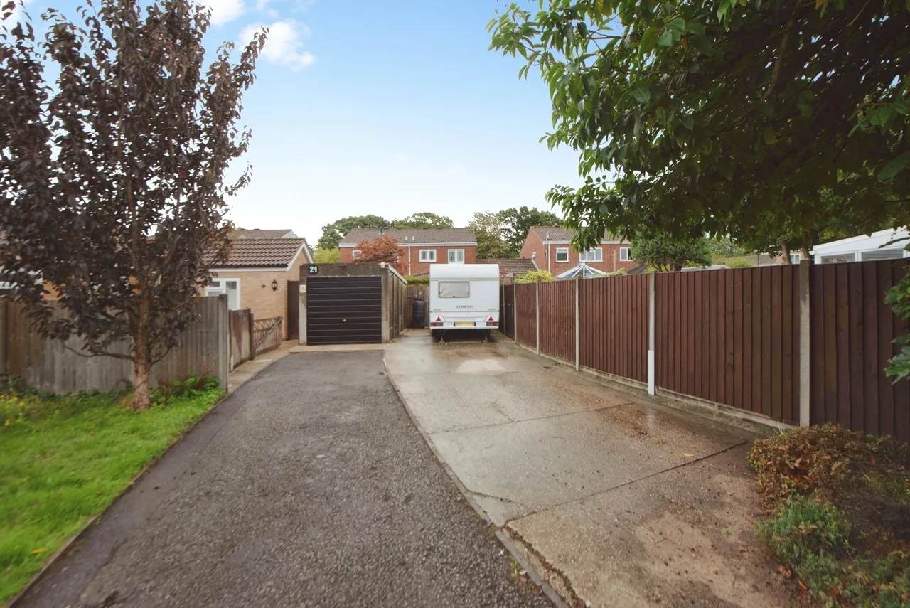 Elizabeth Court, Fareham, PO14, photo 9