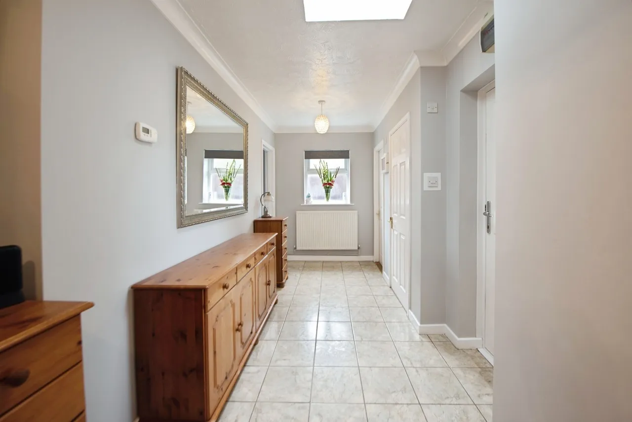 Elizabeth Court, Fareham, PO14, photo 21