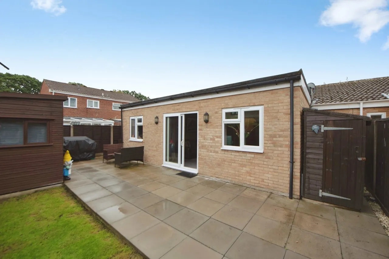 Elizabeth Court, Fareham, PO14, photo 8