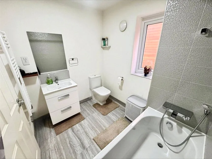 Bullbridge View, Worsley, M28, photo 8