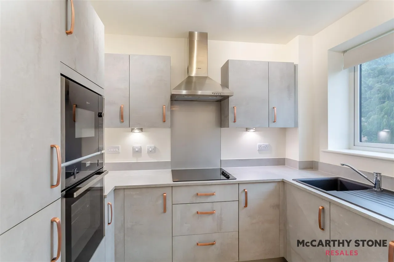 Wetherby Road, Harrogate, HG2, photo 28