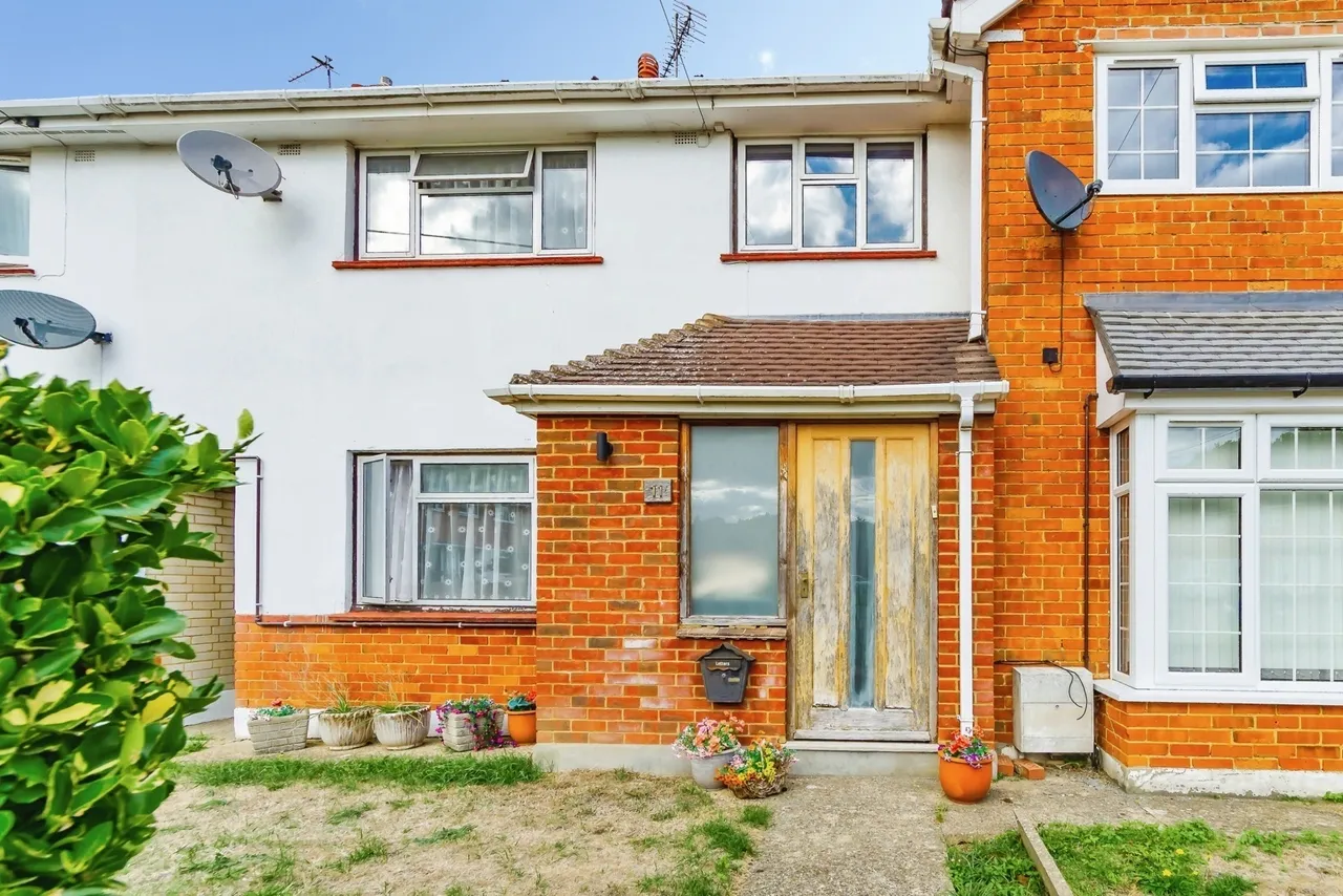 3 bed house for sale, Woodmount, Crockenhill, BR8