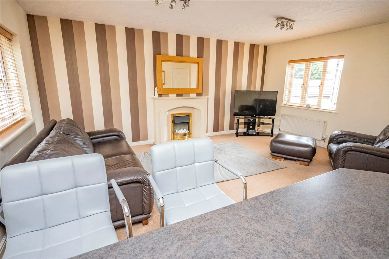Iron Way, Bromsgrove, Worcestershire, B60 3GN, photo 4