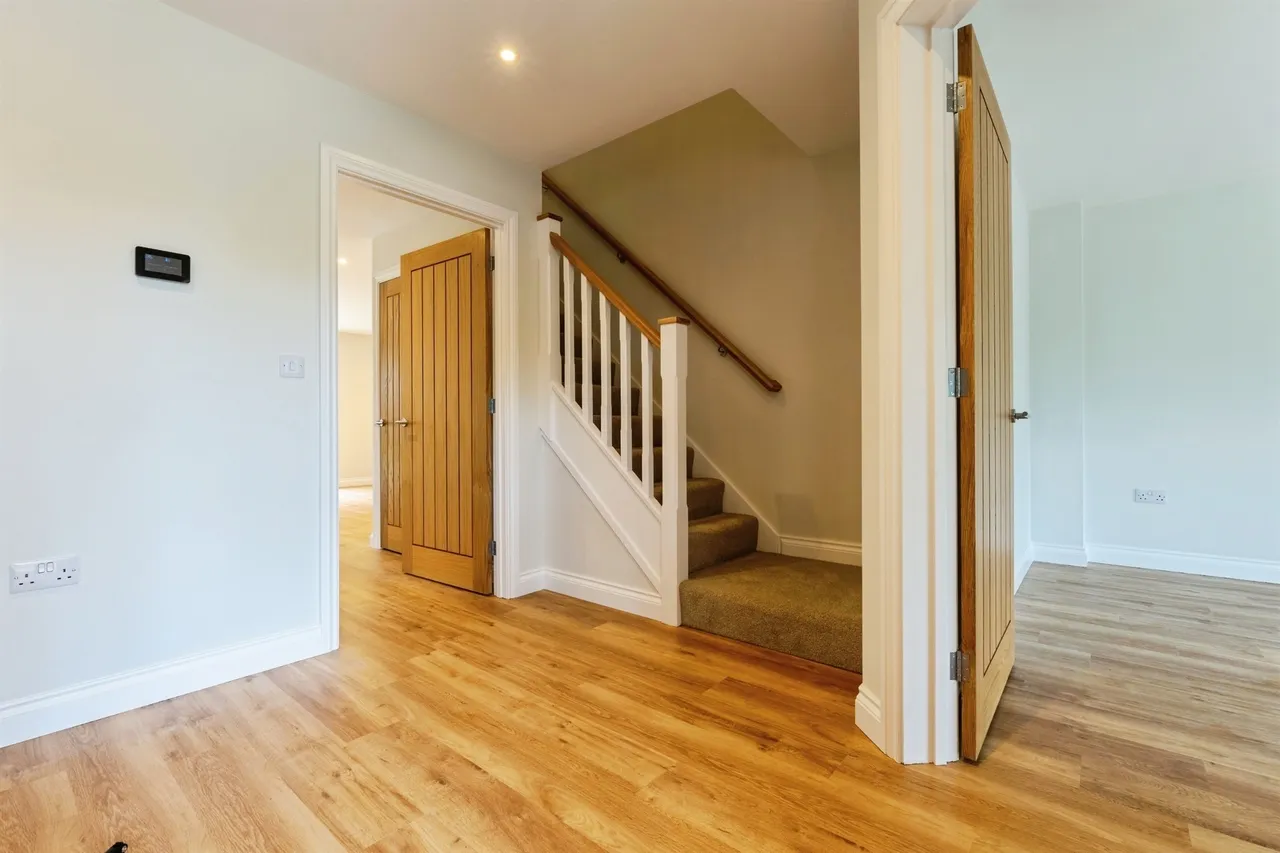 Church Road, Wretham, Thetford, photo 10