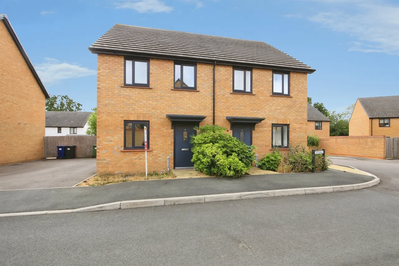2 bed house for sale — Carver Way, Ramsey, Huntingdon