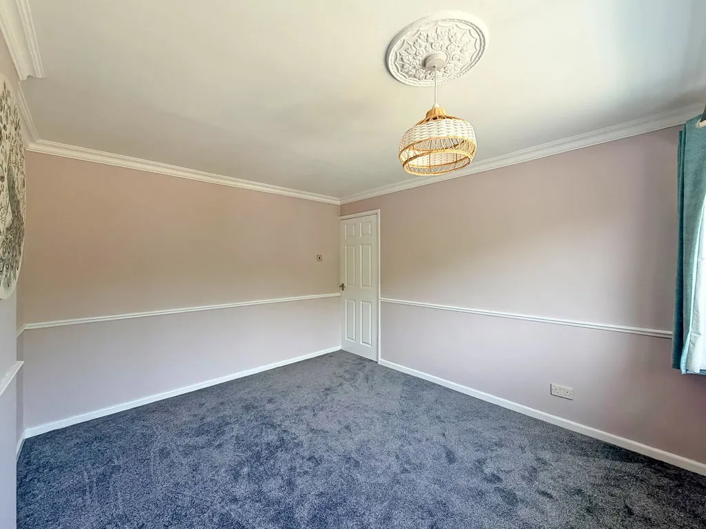 Hawthorne Road, Cheslyn Hay, WS6, photo 19