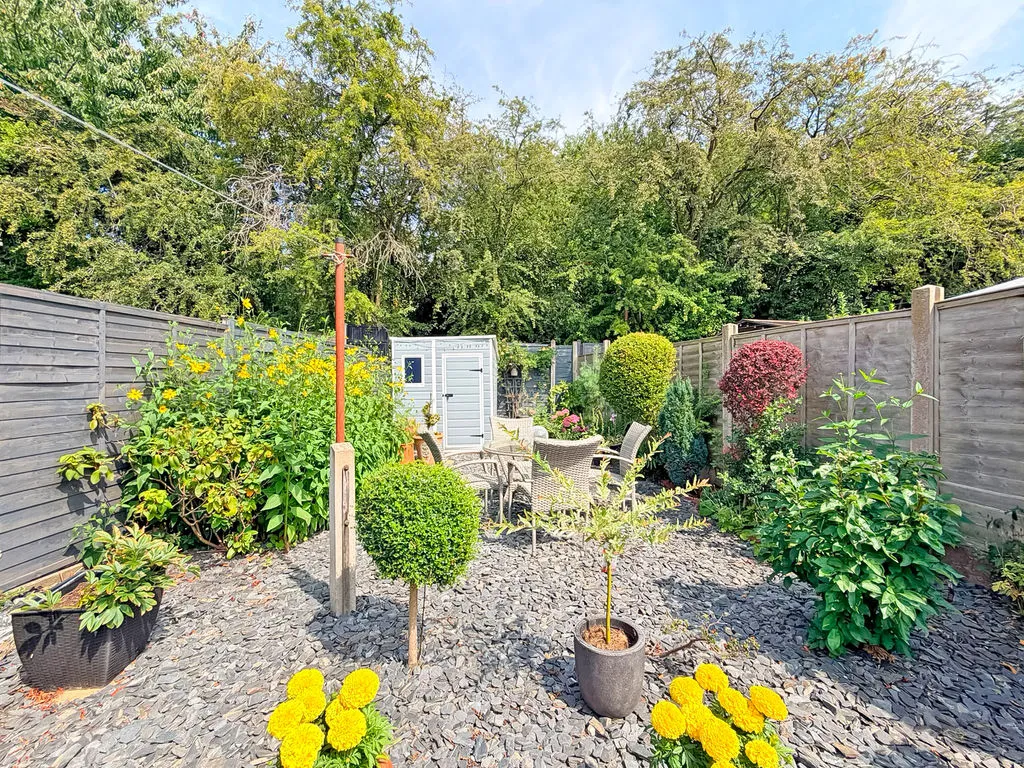 Hawthorne Road, Cheslyn Hay, WS6, photo 24