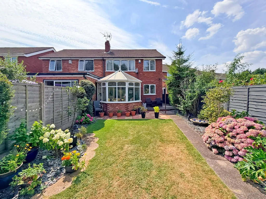 Hawthorne Road, Cheslyn Hay, WS6, photo 4