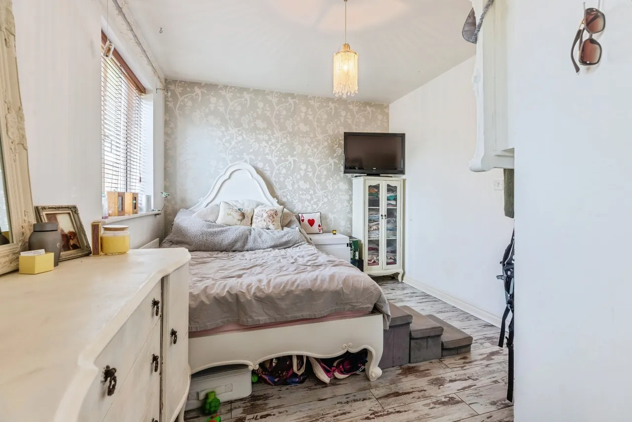 Martindale Crescent, Middleton, M24, photo 9