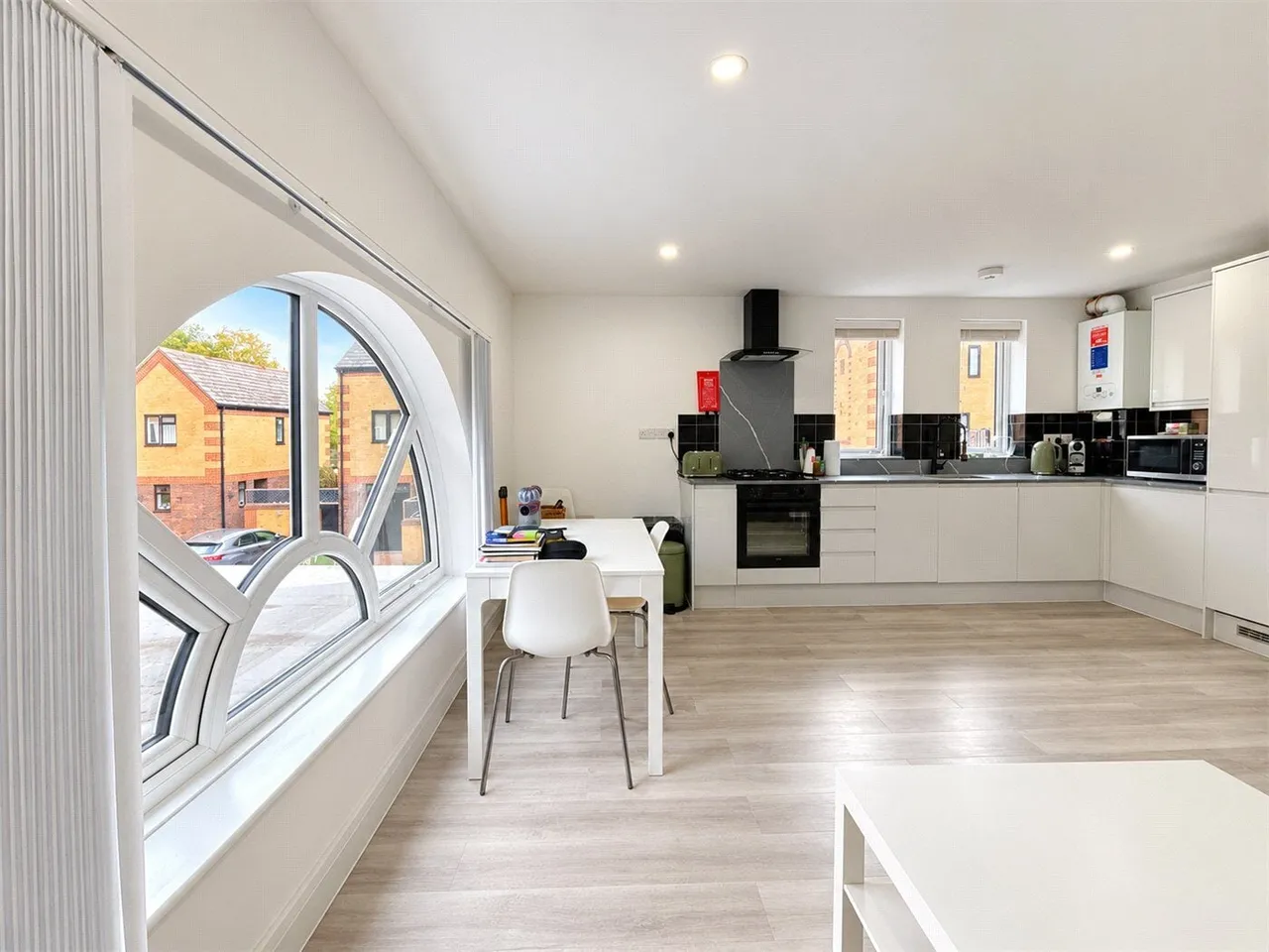 Hawke Place, London, SE16, photo 3