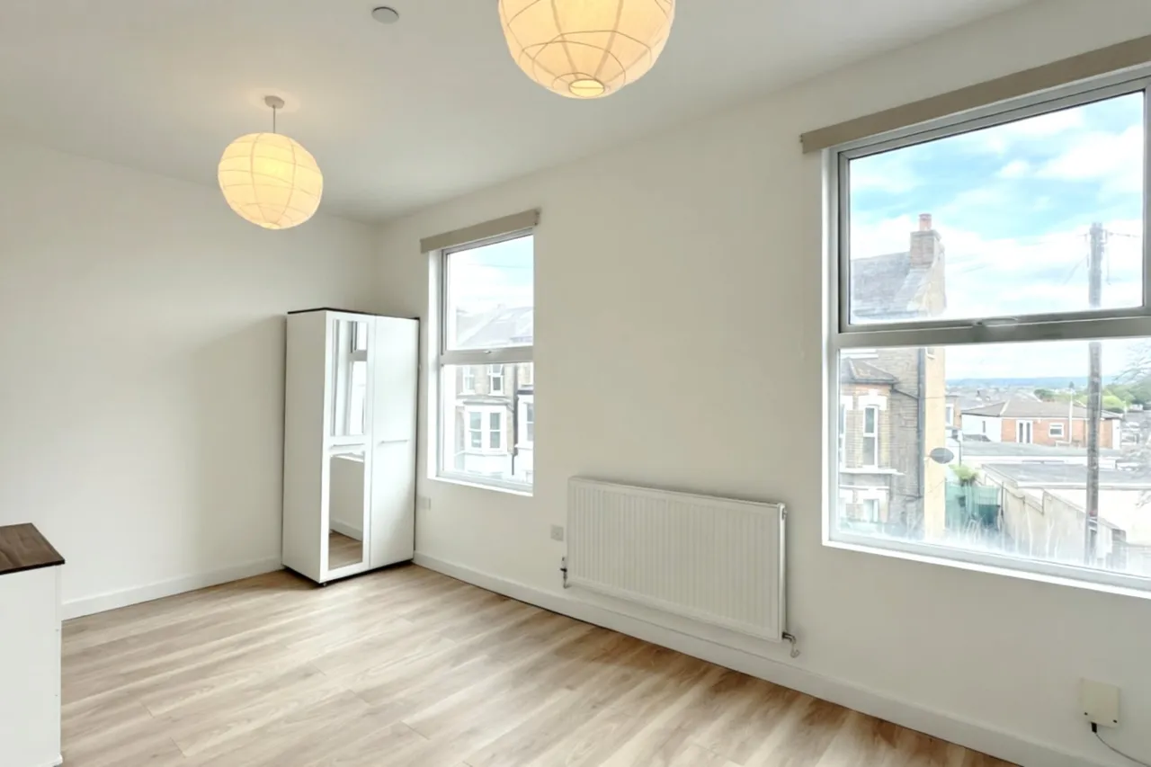 Fransfield Grove, London, SE26, photo 2