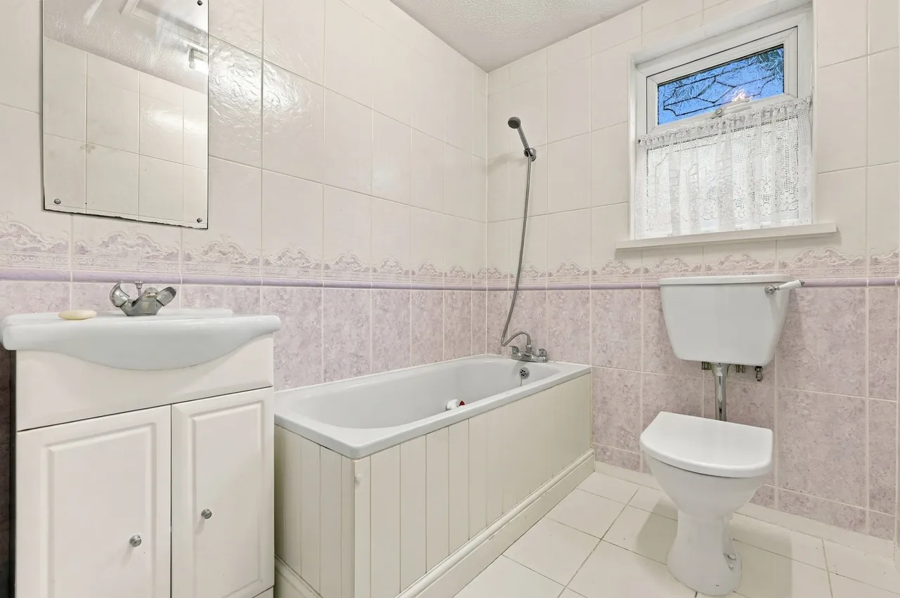 Willinghall Close, Waltham Abbey, EN9, photo 9