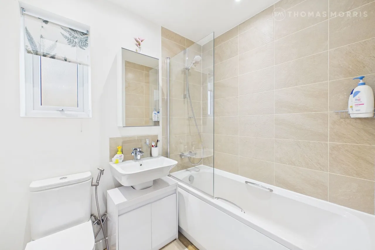 Glanville Crescent, Little Paxton, PE19, photo 12