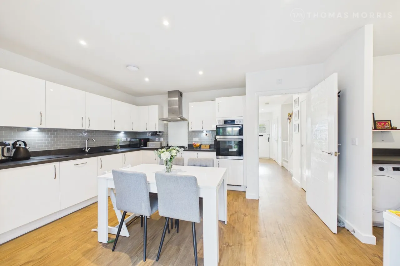 Glanville Crescent, Little Paxton, PE19, photo 4