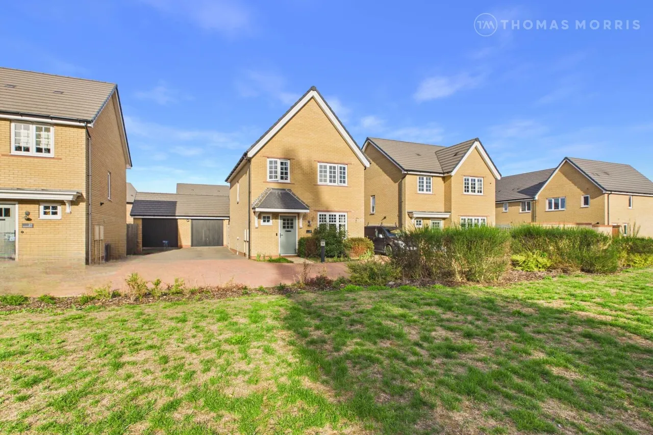 Glanville Crescent, Little Paxton, PE19, photo 15