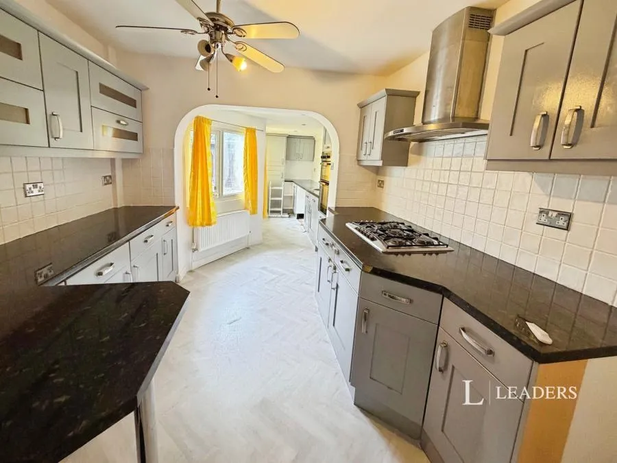 Simmins Crescent, Leicester, LE2, photo 6