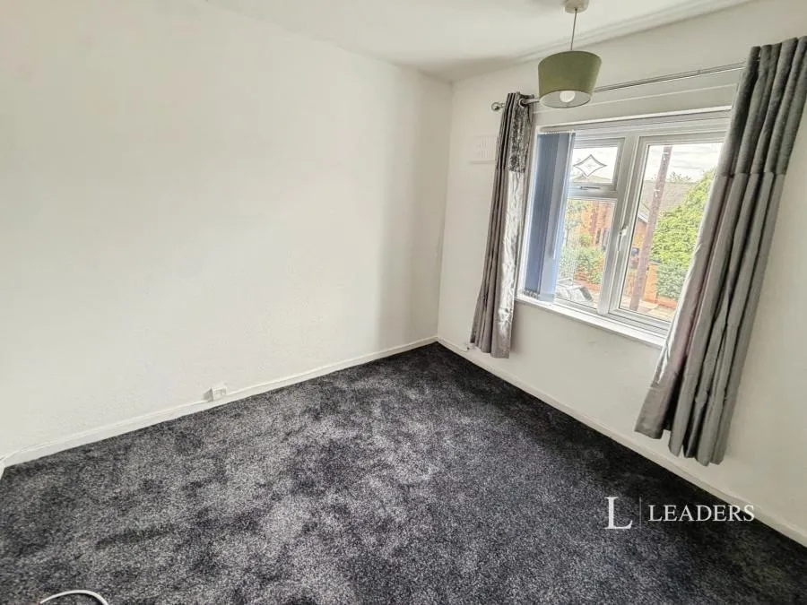 Simmins Crescent, Leicester, LE2, photo 9