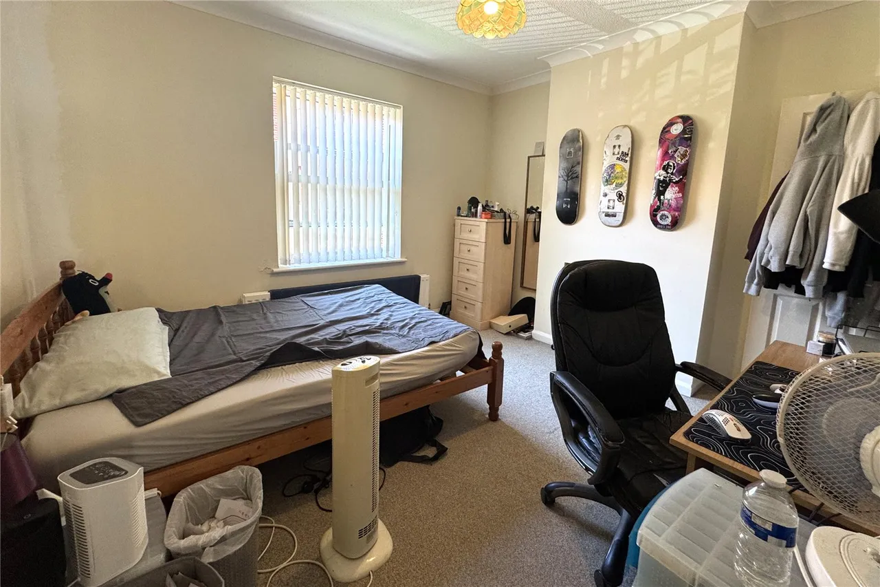 Church Path, Farnborough, Hampshire, GU14 6DL, photo 5