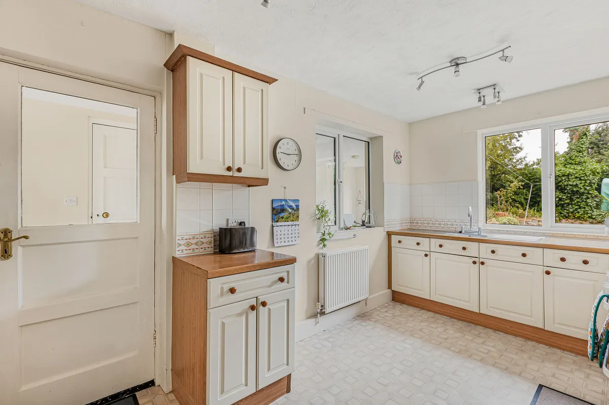 Letcombe Avenue, Abingdon, photo 17