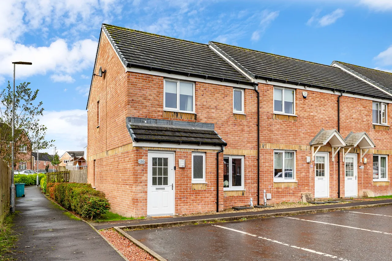 Haining Wynd, Muirhead, G69, photo 33