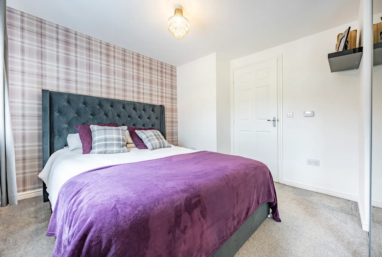 Haining Wynd, Muirhead, G69, photo 23