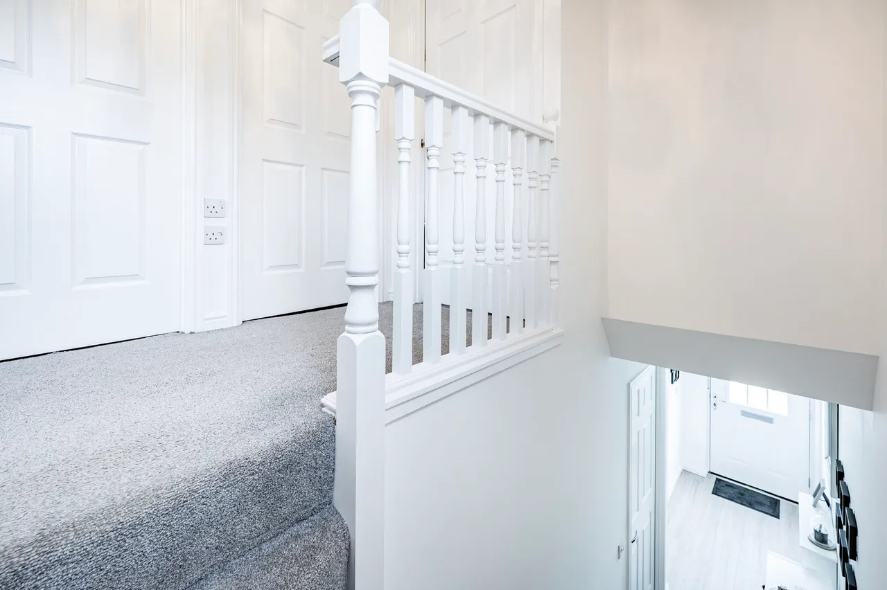 Haining Wynd, Muirhead, G69, photo 18