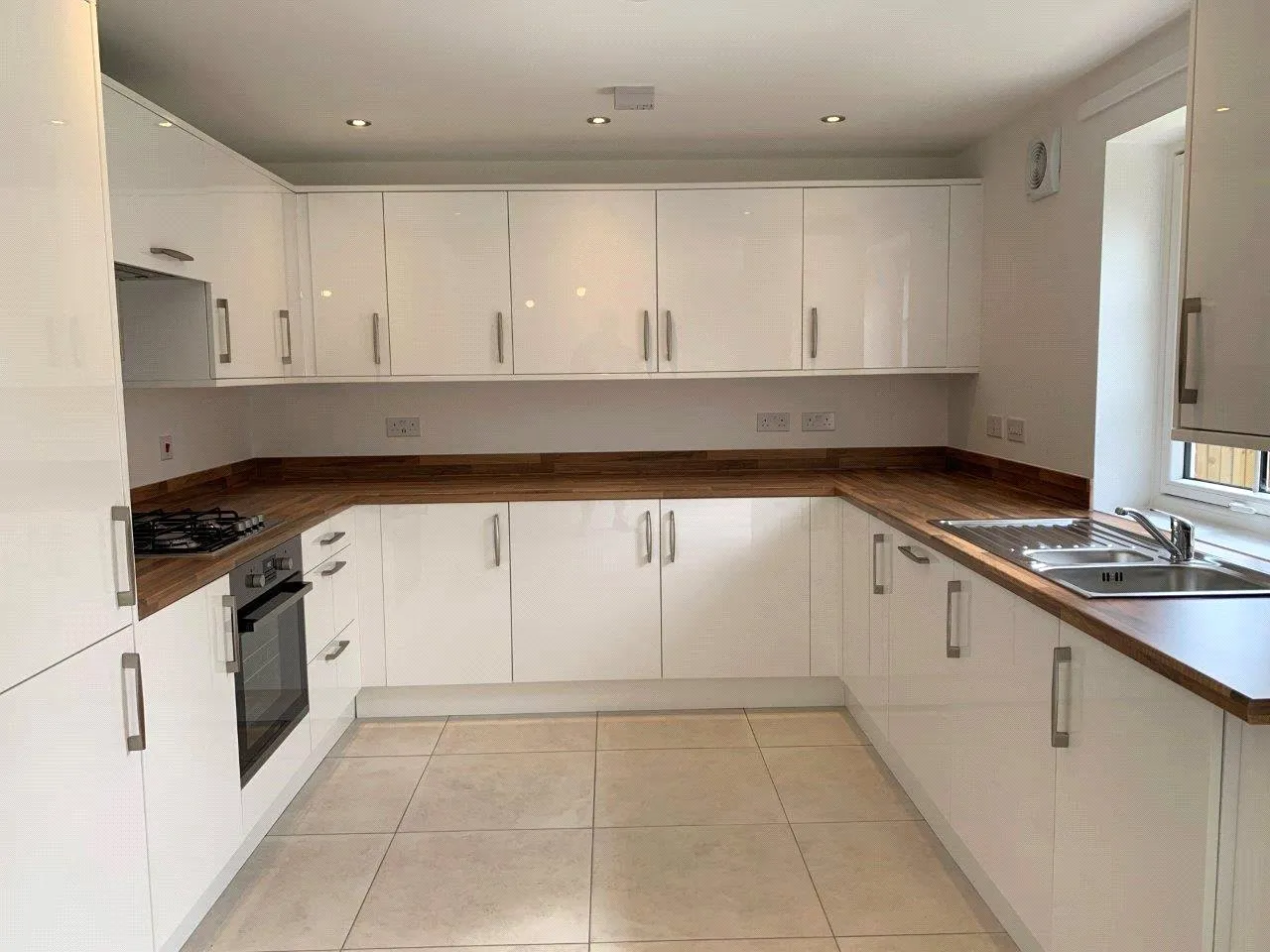 Albuhera Road, Wellesley, Aldershot, Hampshire, GU11 4DD, photo 3