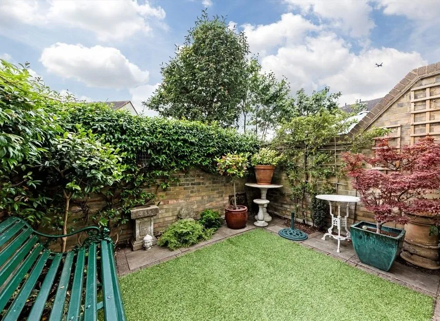 Manor House Way, Isleworth, TW7, photo 7