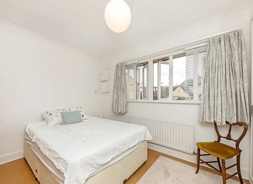 Manor House Way, Isleworth, TW7, photo 5