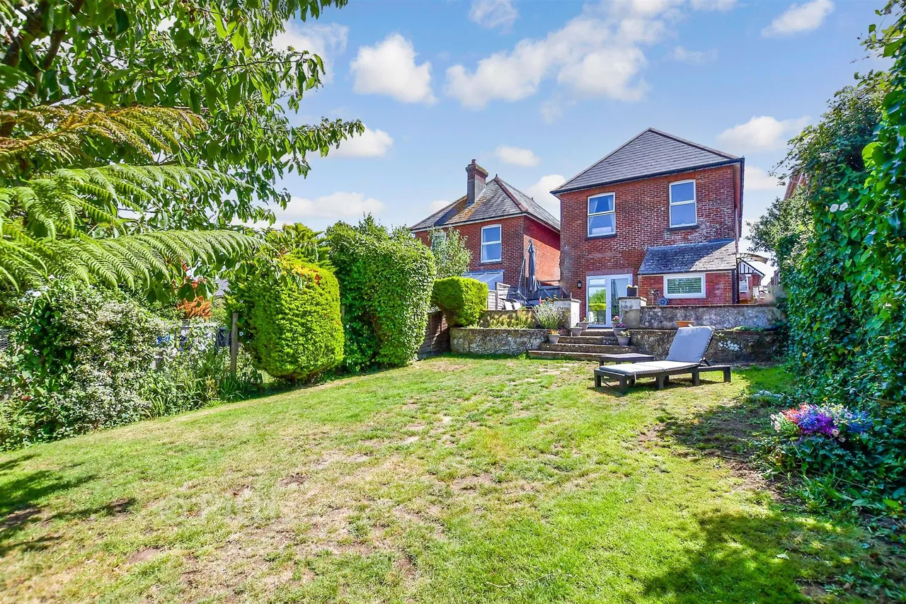 Sandown Road, Lake, PO36, photo 14