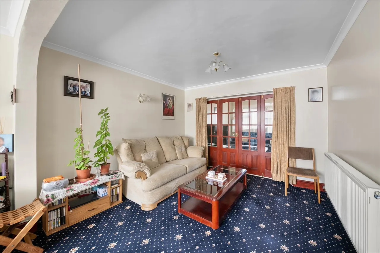 Browning Way, Hounslow, photo 5