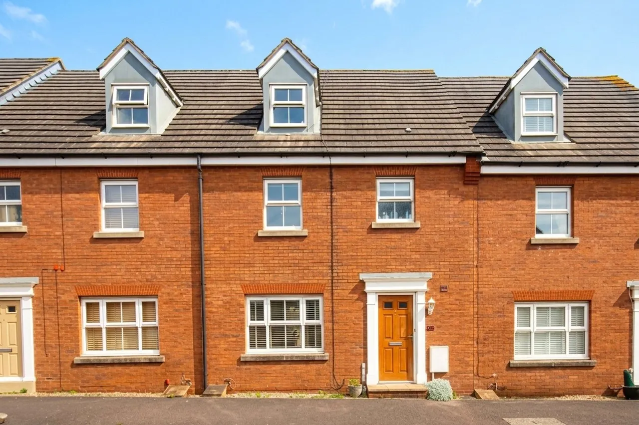 4 bed house for sale, New Charlton Way, Bristol, BS10
