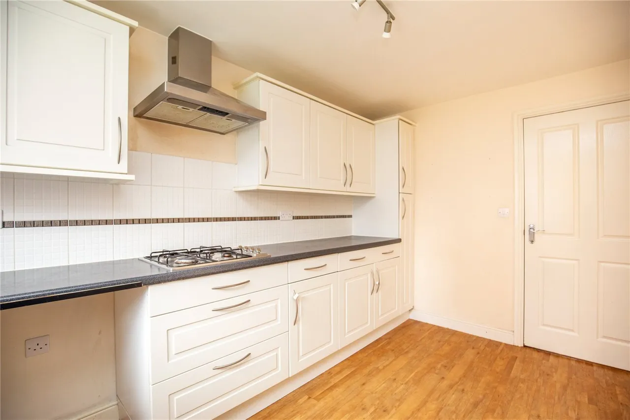 New Charlton Way, Bristol, BS10, photo 3