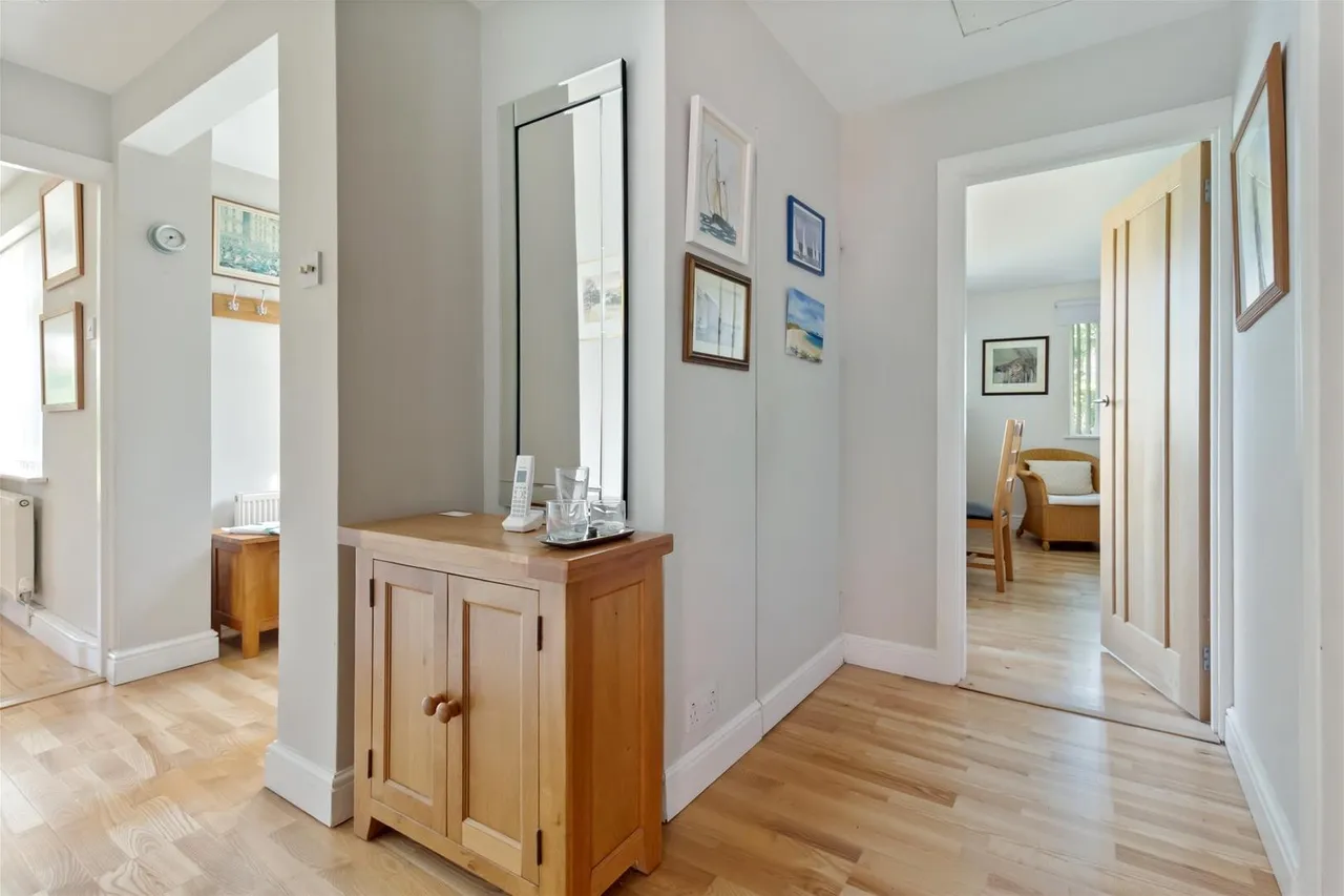 Windermere Crescent, Goring-By-Sea, Worthing, photo 10
