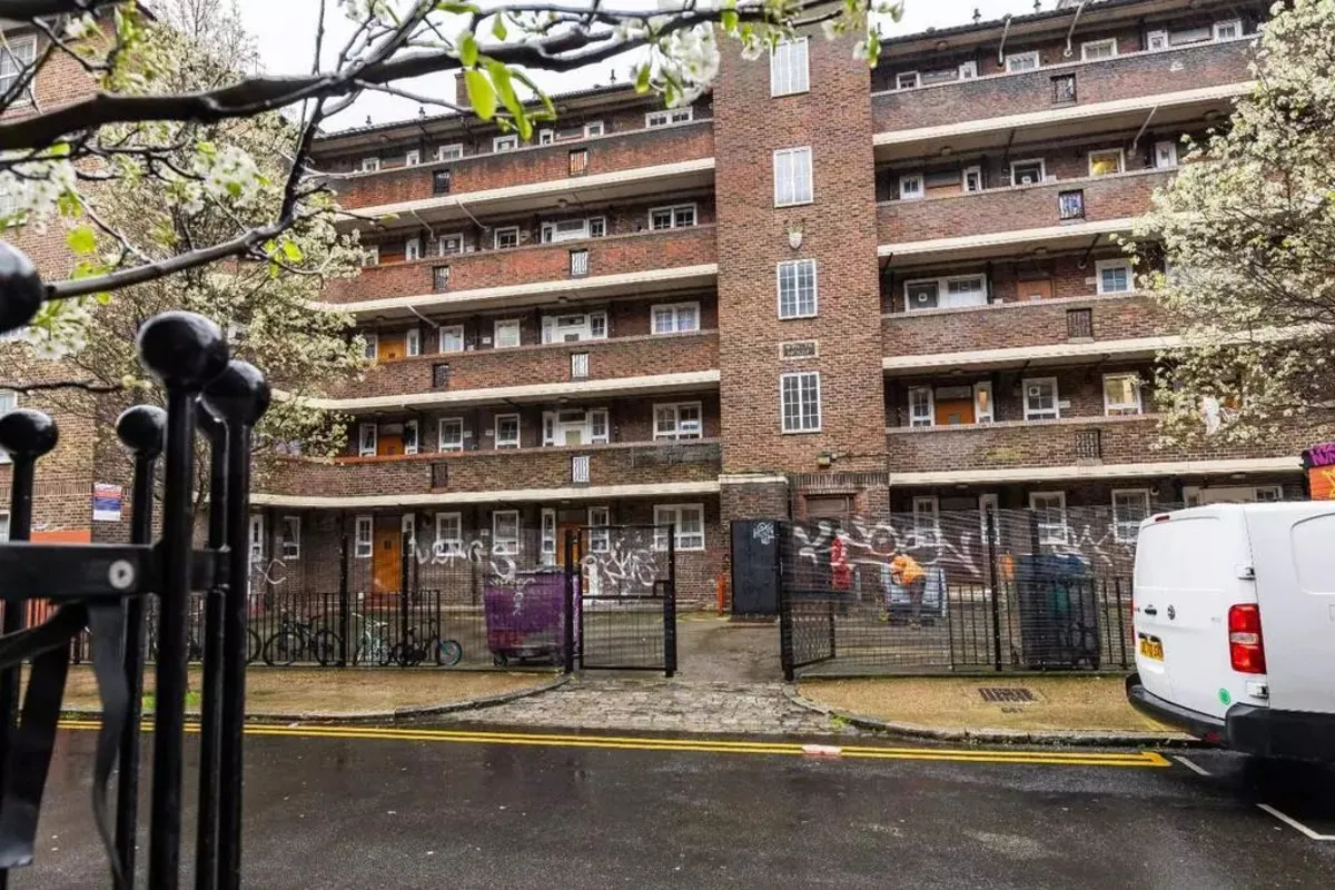 London, E1 6SS, photo 3
