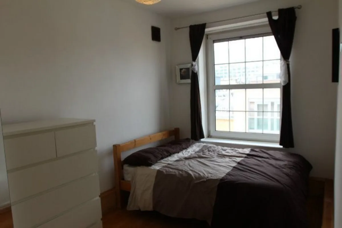 London, E1 6SS, photo 6