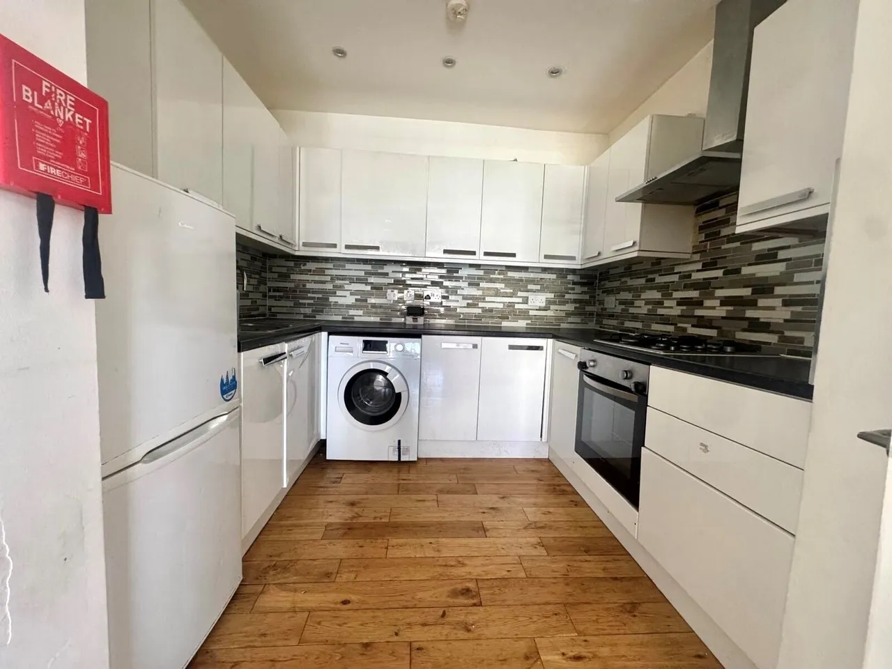 3 bed flat to rent — Albert Road, Orpington BR5