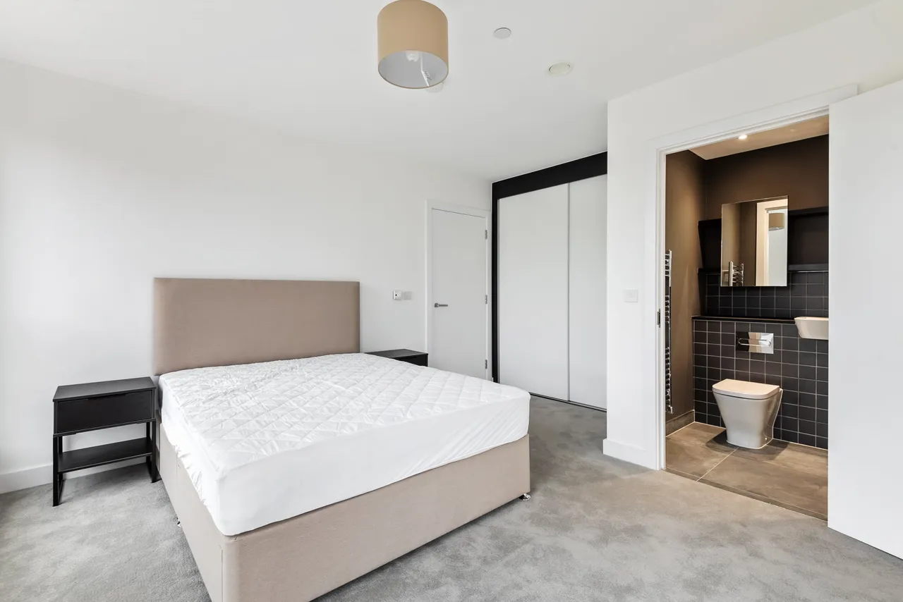 Escapade Place, London, E14, photo 7