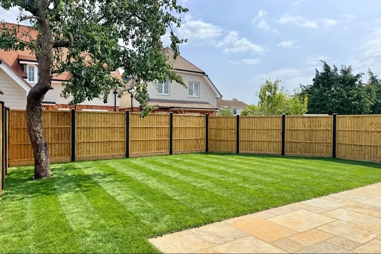 Highfield Road, Ringwood, BH24, photo 2