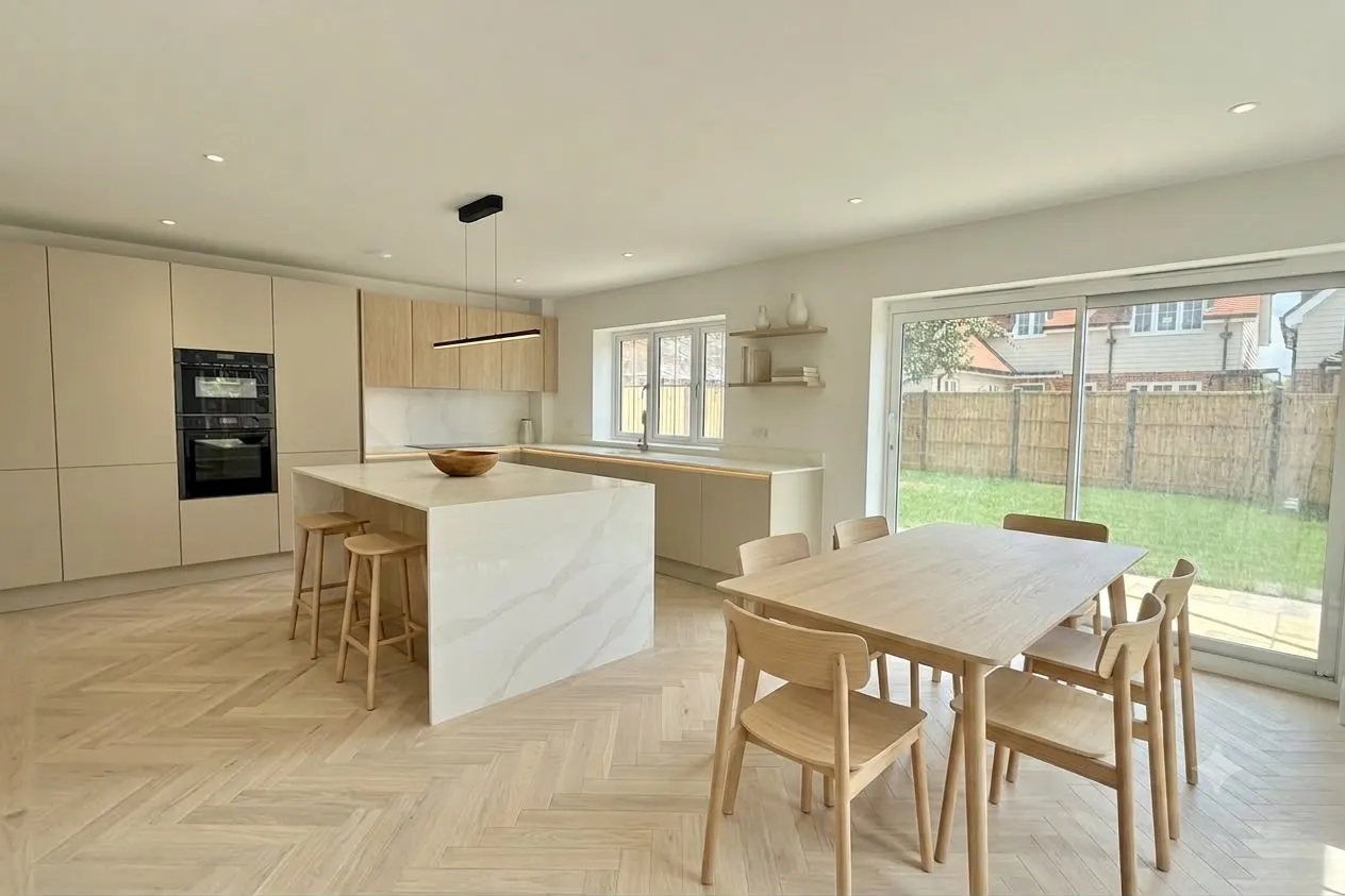Highfield Road, Ringwood, BH24, photo 4
